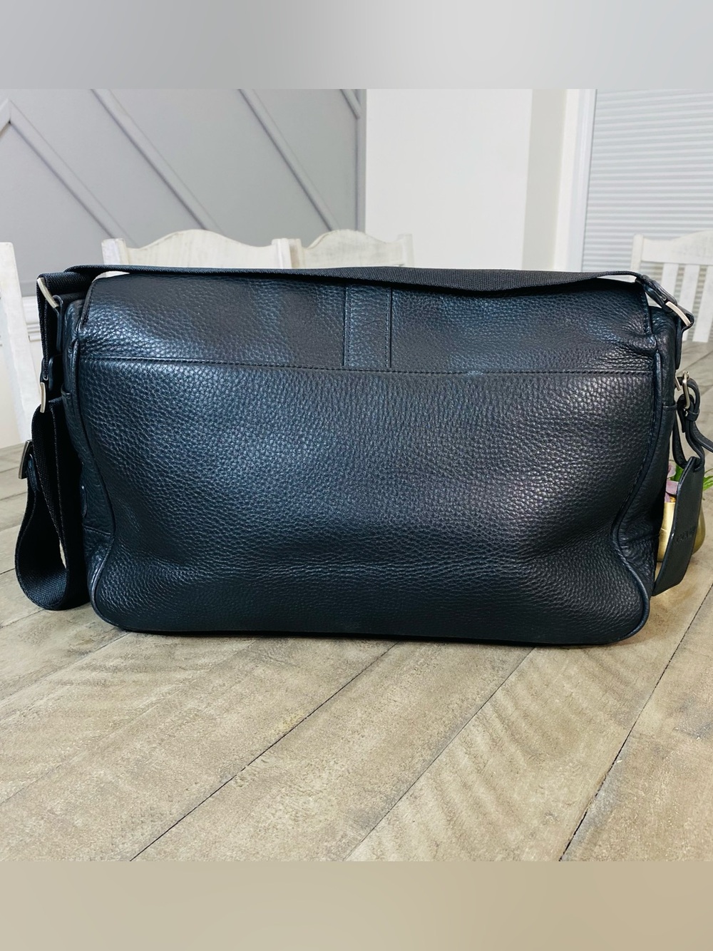 Bosca Tribeca Black Leather Messenger Bag Made In Italy - Picture 5 of 11